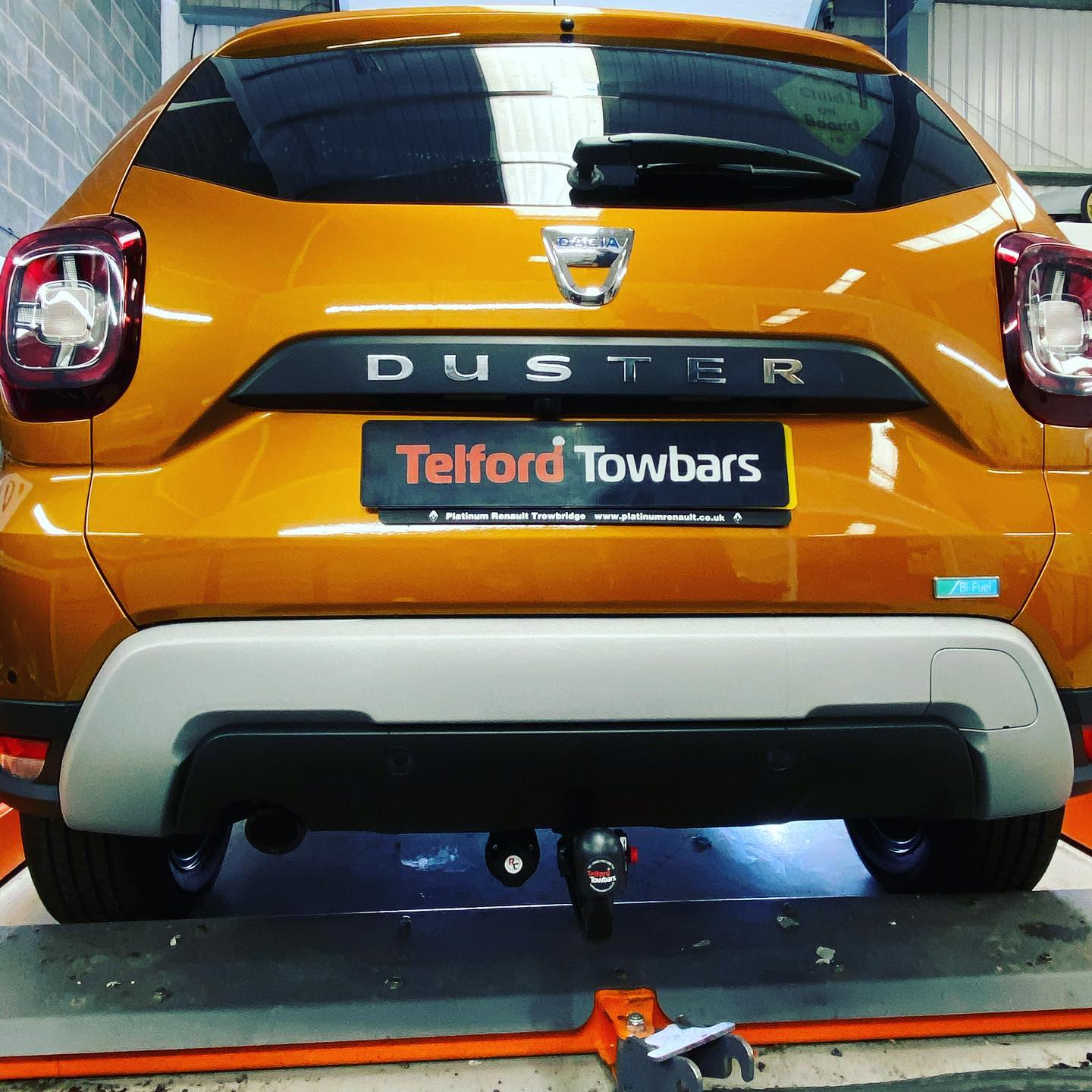 Dacia duster tow bar shop fitting